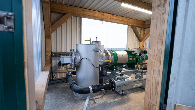 Sepogant Pressschneckenseparator im Betrieb